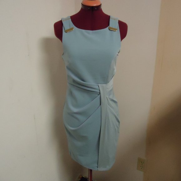 London Dress Company Size 6 Pale Blue Sleeveless Front Pleated Dress - Picture 2 of 11